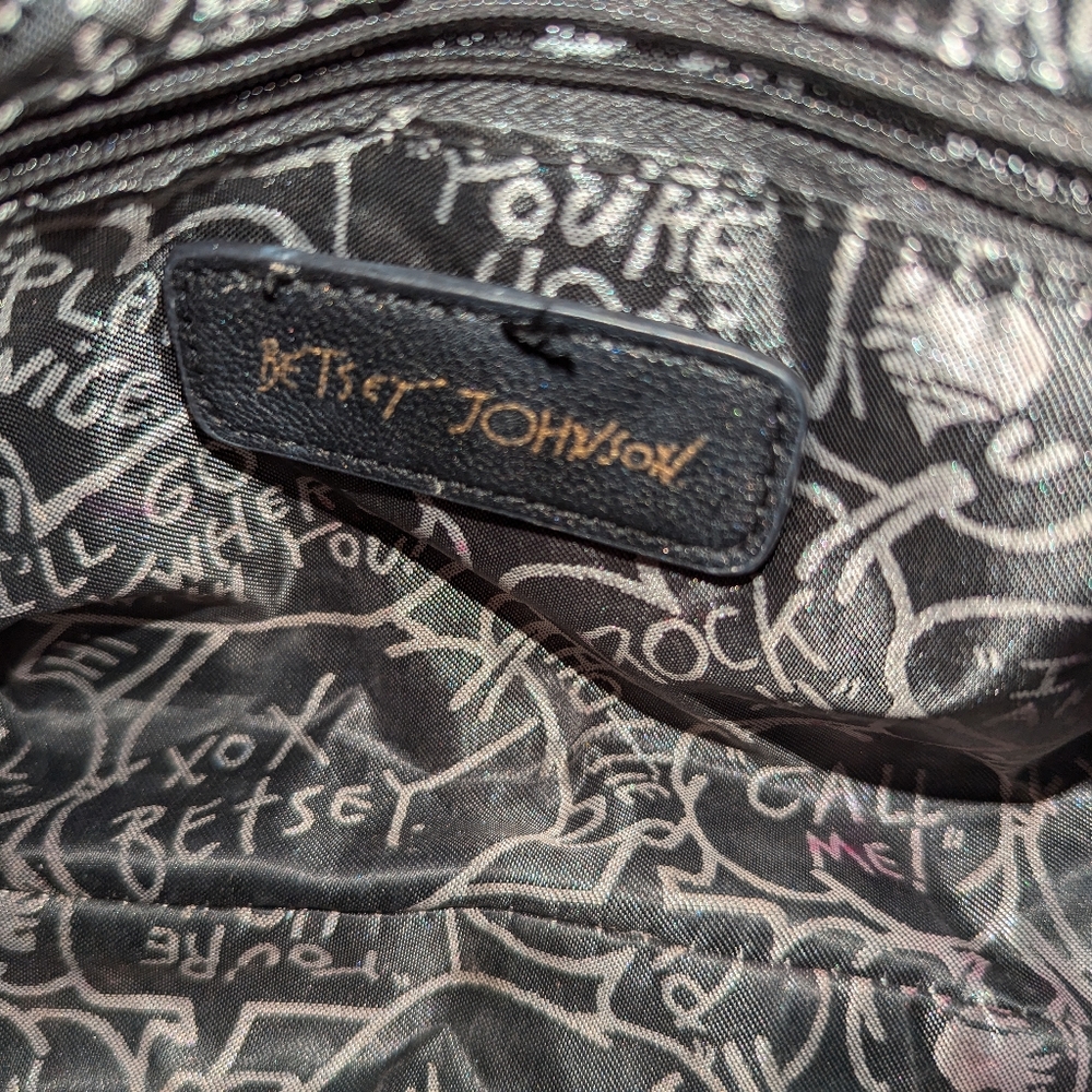 Betsey Johnson mini bag crossbody - Picture 5 of 5